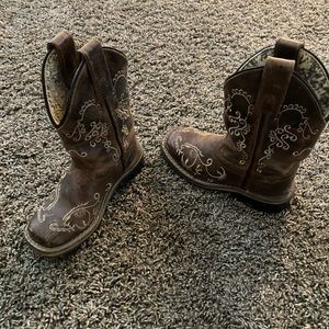 Smokey Mountain Boots size toddler 9
